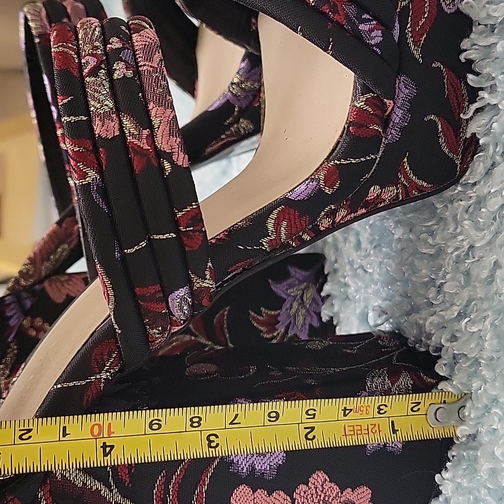 Charlotte Russe Floral Heels - Picture 7 of 8